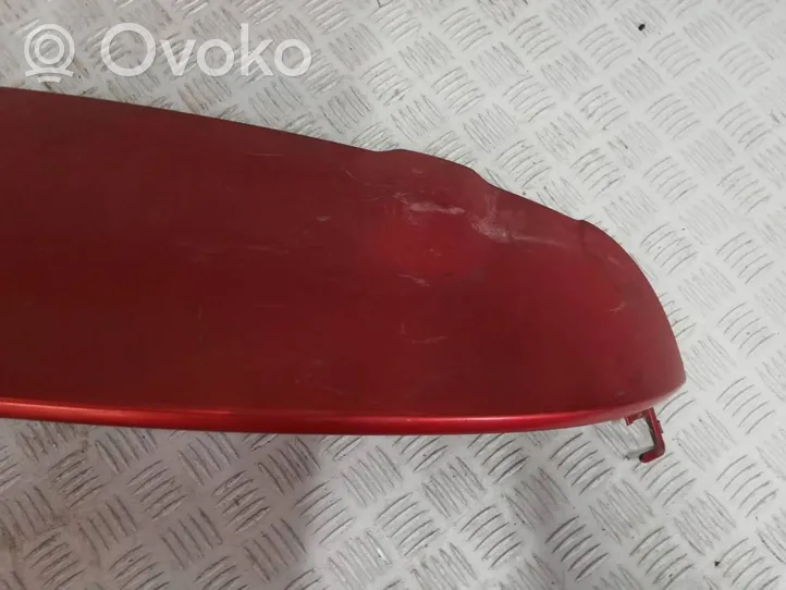 Renault Clio IV Spoiler tylnej szyby klapy bagażnika 960302268R