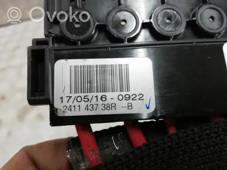 Renault Megane IV Fusibile relè della batteria 241143738R