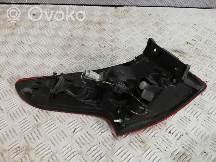 Nissan Qashqai Galinis žibintas kėbule 265504EA0A