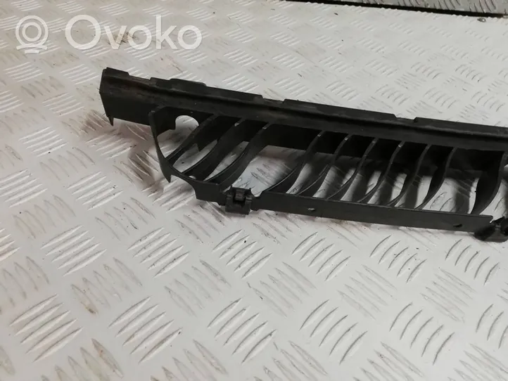 Volkswagen Touareg III Soporte de montaje del parachoques trasero 760807863