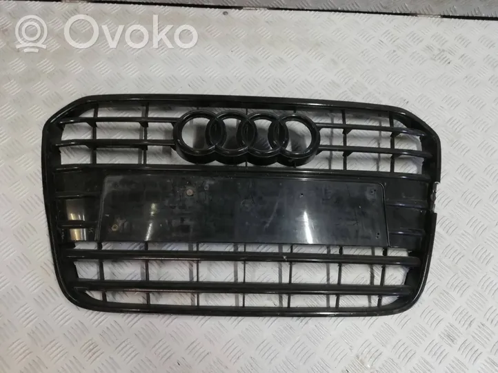 Audi A6 C7 Griglia superiore del radiatore paraurti anteriore 4g0853653