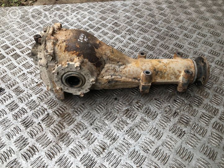 Subaru Impreza II Mechanizm różnicowy tylny / Dyferencjał 27011AA660