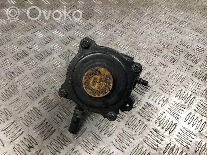 Subaru Legacy Ohjaustehostimen pumppu 34411AC080