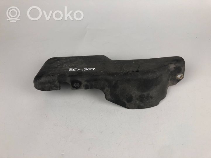 Subaru Legacy Cache carter courroie de distribution 16307AA000