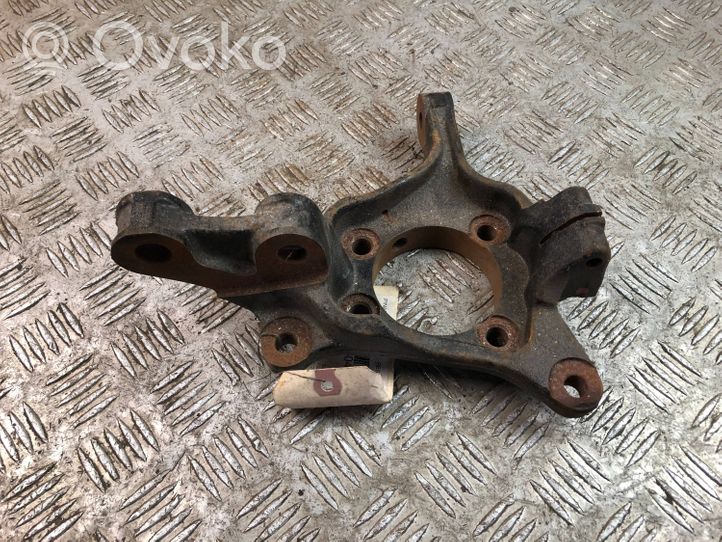 Subaru Outback Mozzo ruota anteriore 