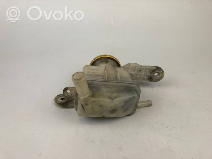 Subaru Legacy Serbatoio/vaschetta del liquido del servosterzo 