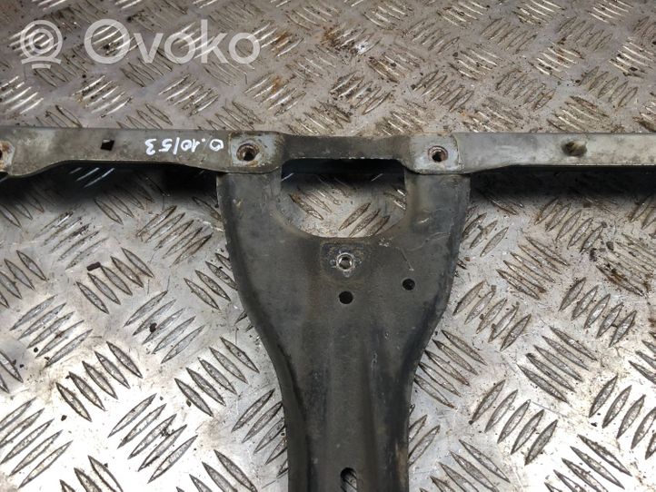 Subaru Outback Staffa del pannello di supporto del radiatore parte superiore 