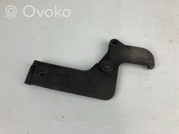 Subaru Outback Cache carter courroie de distribution 13573AA091