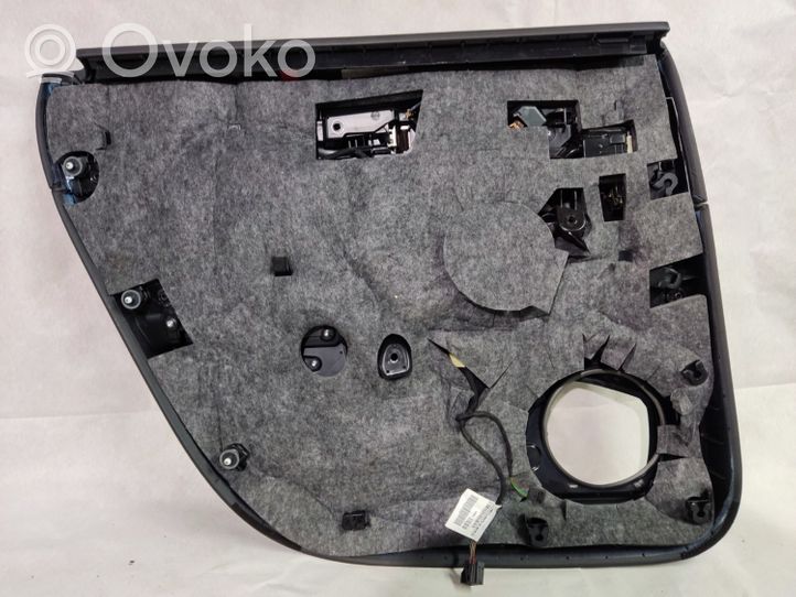 Audi A8 S8 D4 4H Takaoven verhoilu 4H0868066