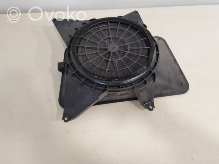 Audi A8 S8 D3 4E Enceinte subwoofer 4E0035412E