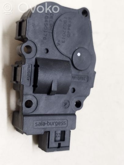 16450176 Volkswagen Touareg II Air flap motor/actuator, 4.25 € | RRR