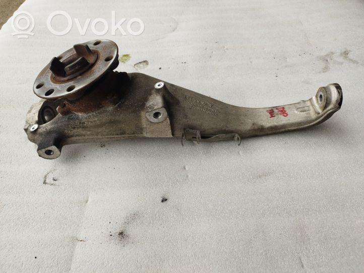 Volkswagen Touareg II Fuso a snodo con mozzo ruota anteriore 7P0407246A