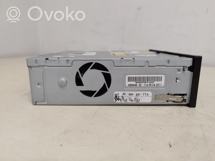 Volkswagen Touareg II Navigation unit CD/DVD player 7P6035664X