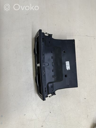 Volkswagen Touareg II Griglia di ventilazione posteriore 7P6819203A