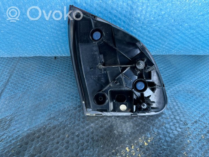 Porsche Cayenne (92A) Objetivos de los faros traseros 7P5945094L