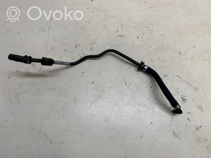 Volkswagen Touareg II Clutch pipe/line 7P0198415F