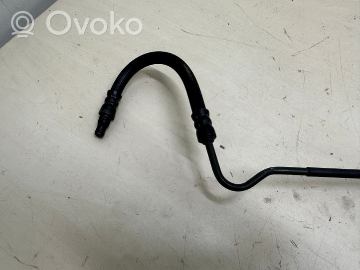 Volkswagen Touareg II Clutch pipe/line 7P0196415