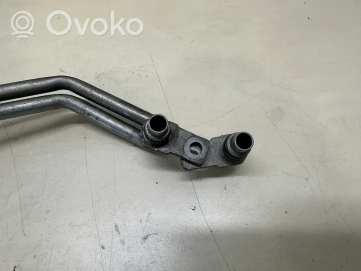 Audi Q7 4L Tubo flessibile del radiatore dell’olio del cambio 7L8317780F