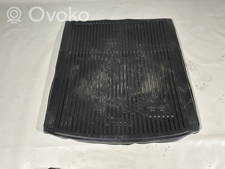 Audi A6 C7 Bagažinės kilimėlis (guminis) 4G5061180A