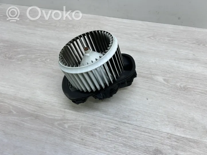 Volkswagen Touareg II Ventola riscaldamento/ventilatore abitacolo 7P0820021