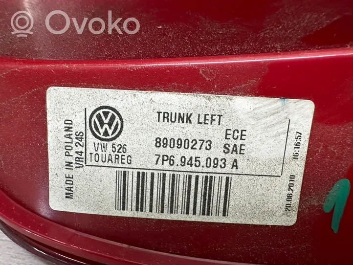 Volkswagen Touareg II Tailgate rear/tail lights 7P6945093A