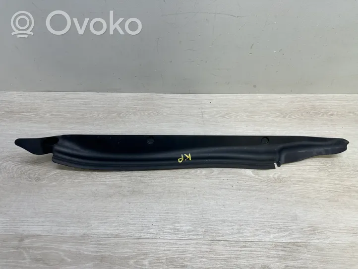 Volkswagen Touareg II Rivestimento dell’estremità del parafango 7P6821111B