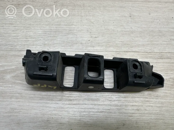 Volkswagen Touareg II Support de montage de pare-chocs avant 7P6807183C