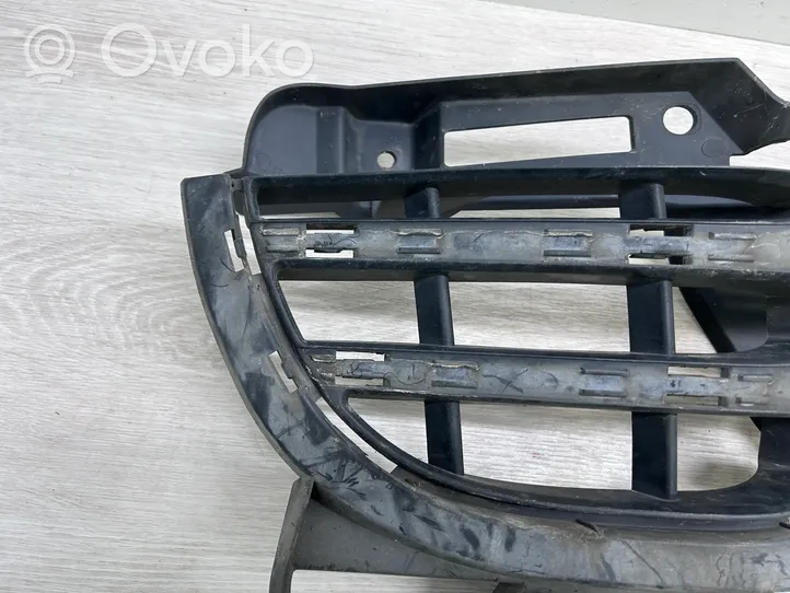 Porsche Cayenne (92A) Grille inférieure de pare-chocs avant 7P5807682B