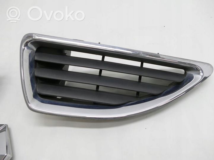 Renault Megane I Grille de calandre avant 7700849690