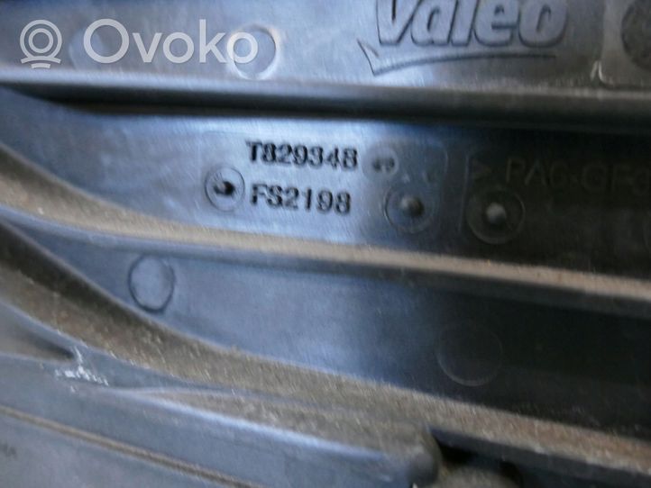 Nissan Qashqai Elektrinis radiatorių ventiliatorius 21481HV80B