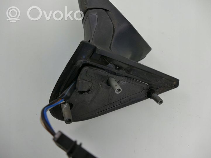 Volkswagen Vento Manual wing mirror 