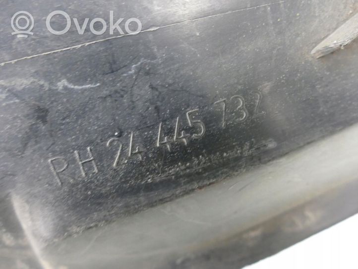 Opel Omega B1 Etupyörän sisälokasuojat 24445732