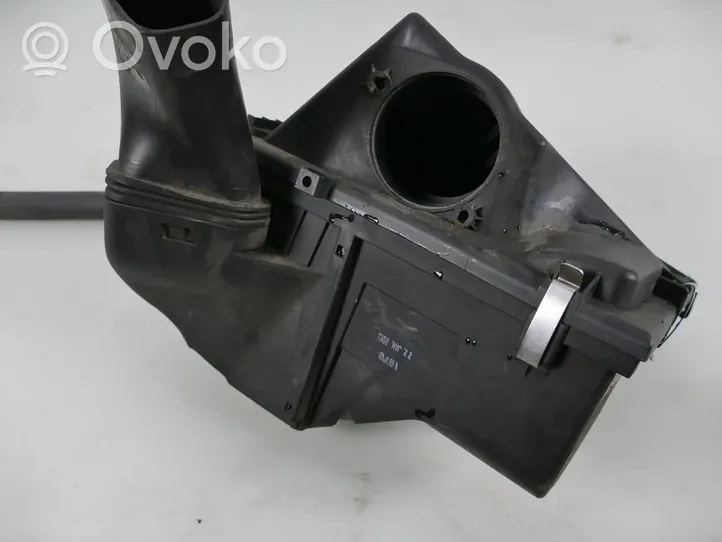 BMW 3 E92 E93 Scatola del filtro dell’aria 8512599