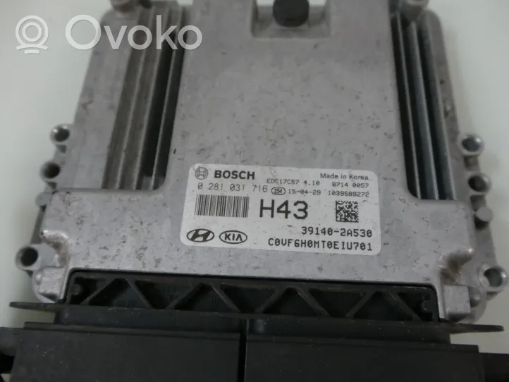 Hyundai i40 Sterownik / Moduł ECU 39140-2A530