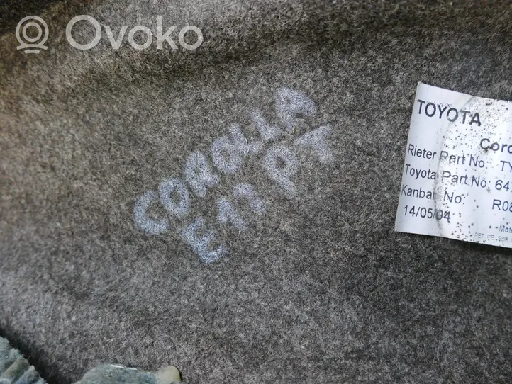 Toyota Corolla E120 E130 Revestimiento lateral del maletero/compartimento de carga 64730-02070