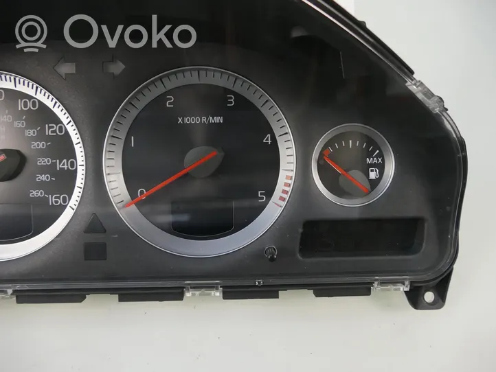 Volvo XC90 Licznik / Prędkościomierz 31327434
