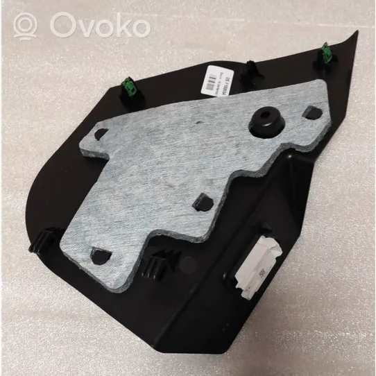 BMW 2 F44 Kita centrinė konsolės (tunelio) detalė 6823285