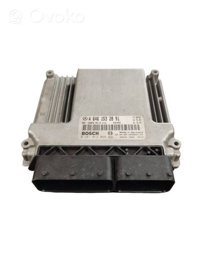 Mercedes-Benz Vito Viano W639 Calculateur moteur ECU A6461532891