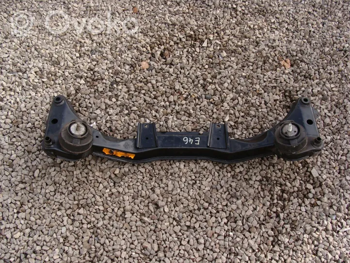 BMW 3 E46 Front axle beam 