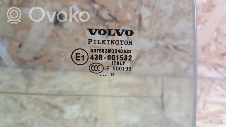 Volvo XC90 Szyba drzwi tylnych 43R001582