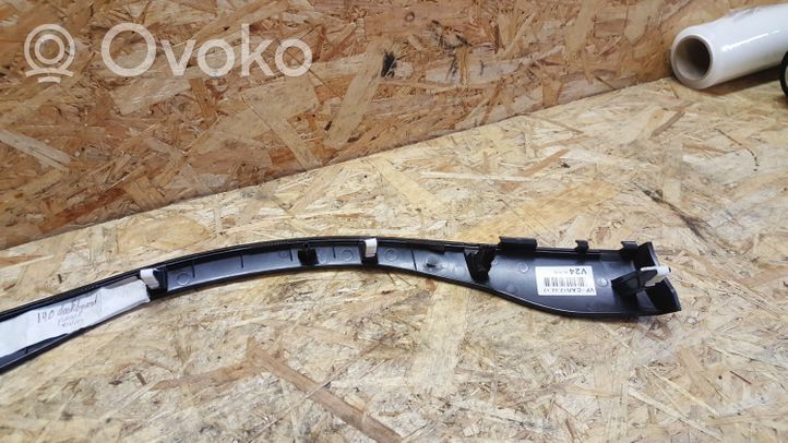 Hyundai i40 Rivestimento del vano portaoggetti del cruscotto U09F383810