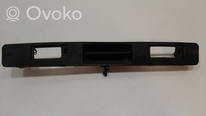 Volvo V70 Tailgate/trunk/boot exterior handle 9203101