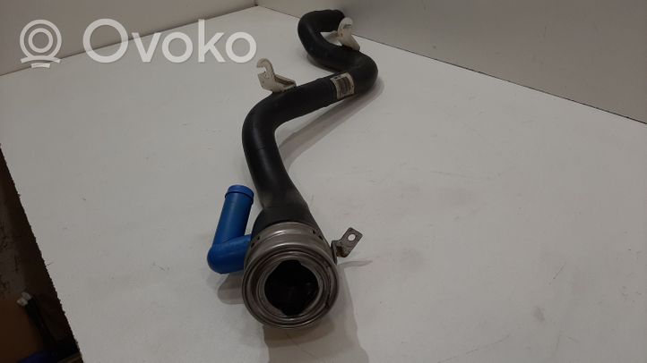 BMW 3 E90 E91 Fuel tank filler neck pipe 6765736