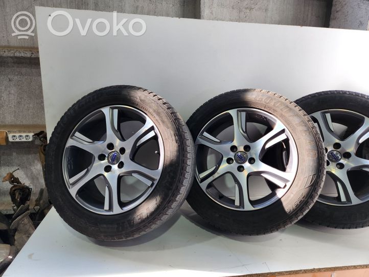 Volvo XC60 R18 alloy rim 