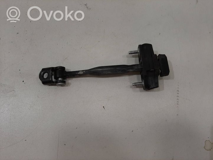 Volvo S90, V90 Takaoven pidätin 31385858