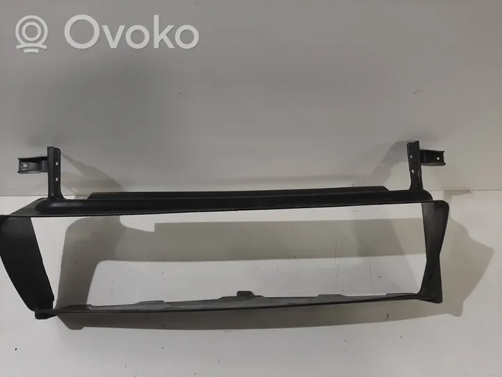 Volvo V50 Déflecteur d'air de radiateur de refroidissement 30678473