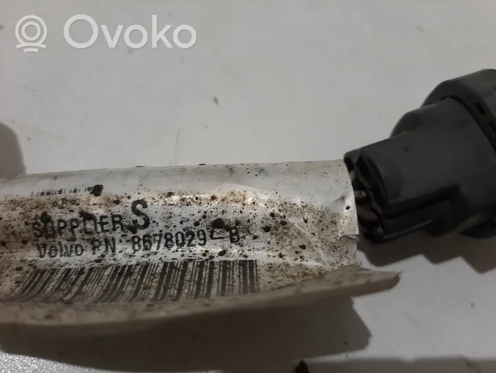 Volvo V50 Wiązka przewodów czujnika parkowania PDC 8678029