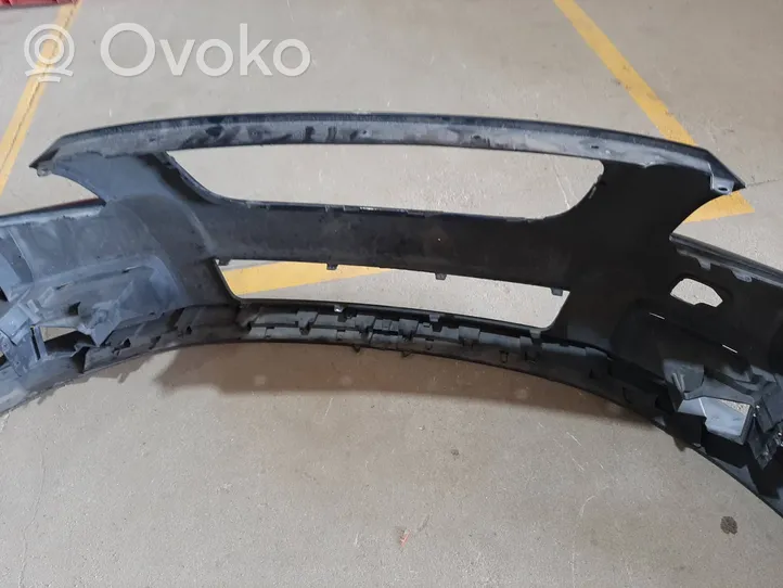 Volvo V70 Front bumper 30678623