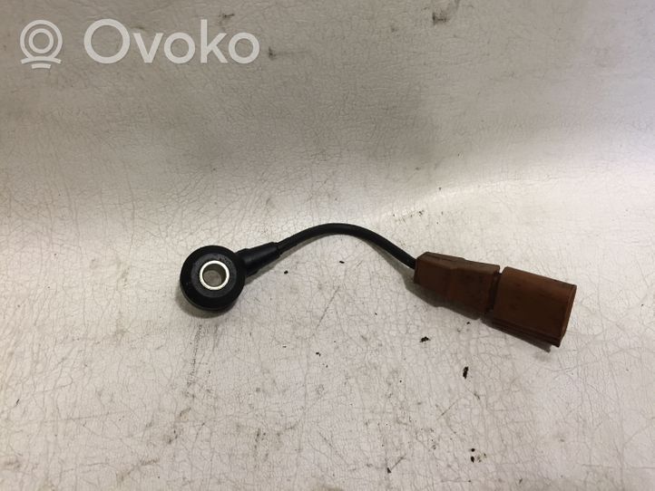 Audi A3 S3 A3 Sportback 8P Klopfsensor 06F905377