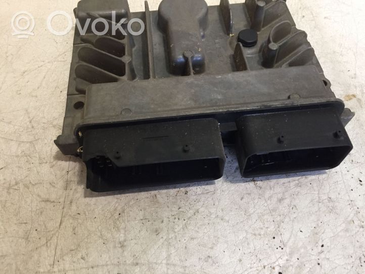 Opel Astra J Sterownik / Moduł ECU 55588354